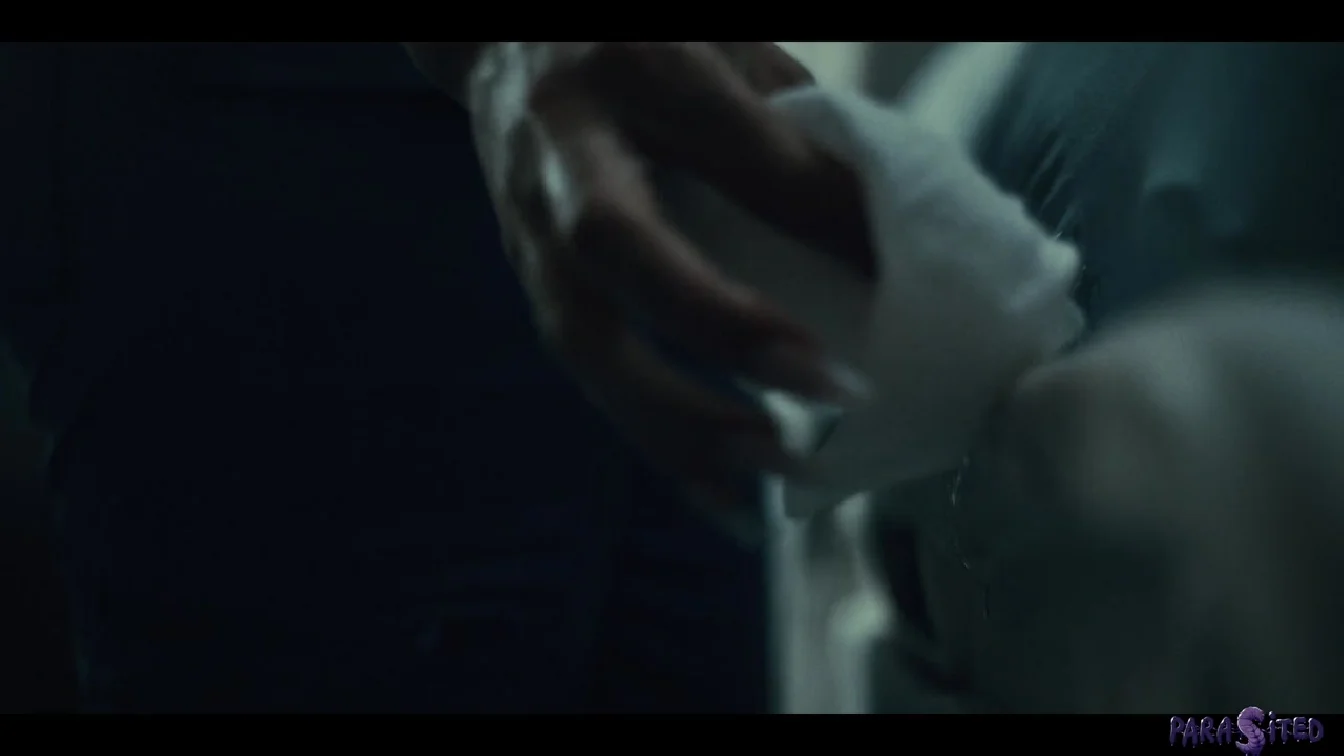 Parasited Gal Ritchie And Leana Lovings Restless Encounter XXX